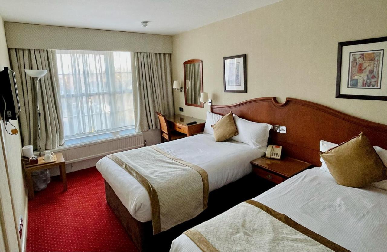 Best Western Homestead Court Hotel Welwyn Garden City Dış mekan fotoğraf