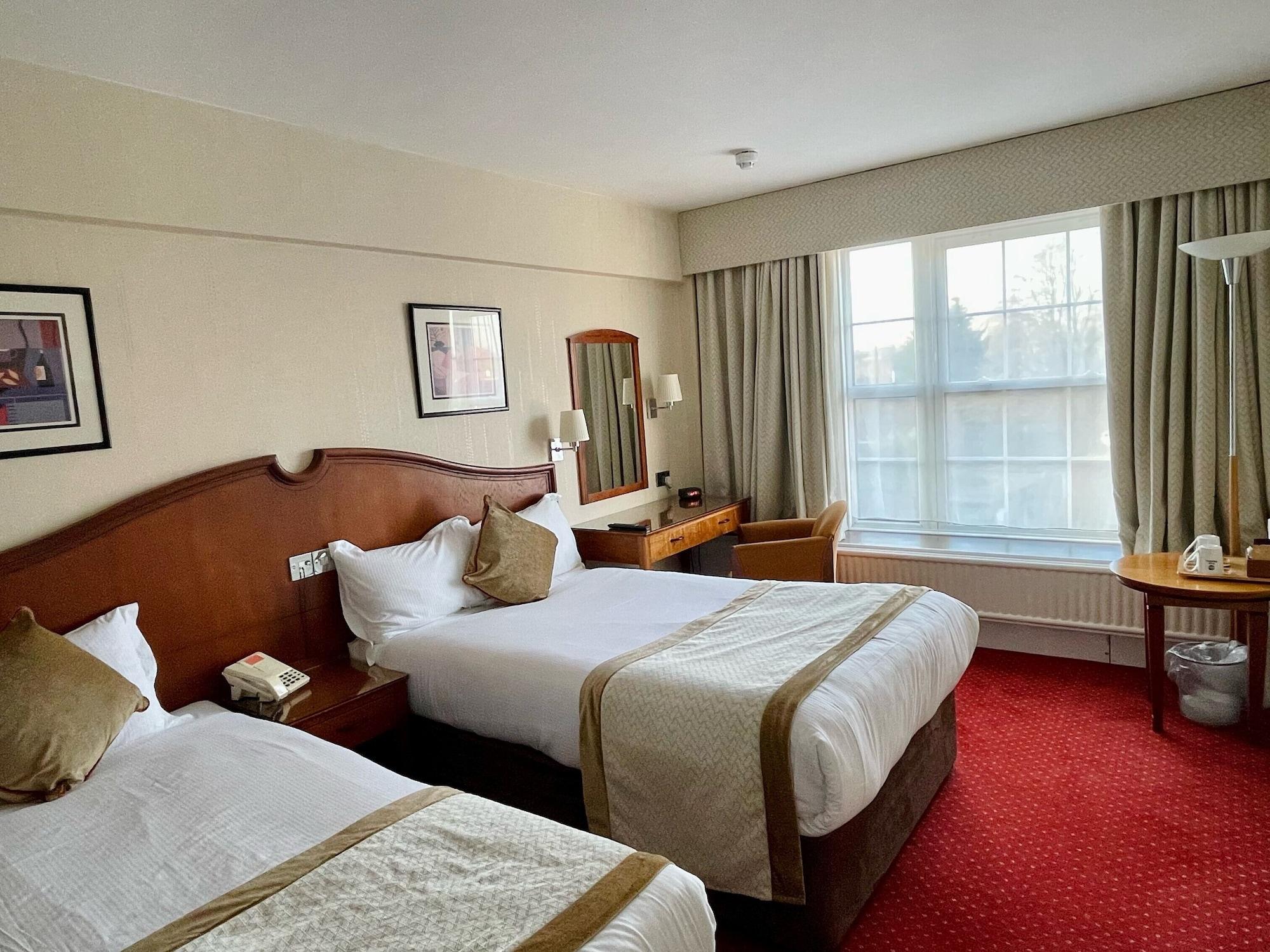 Best Western Homestead Court Hotel Welwyn Garden City Dış mekan fotoğraf