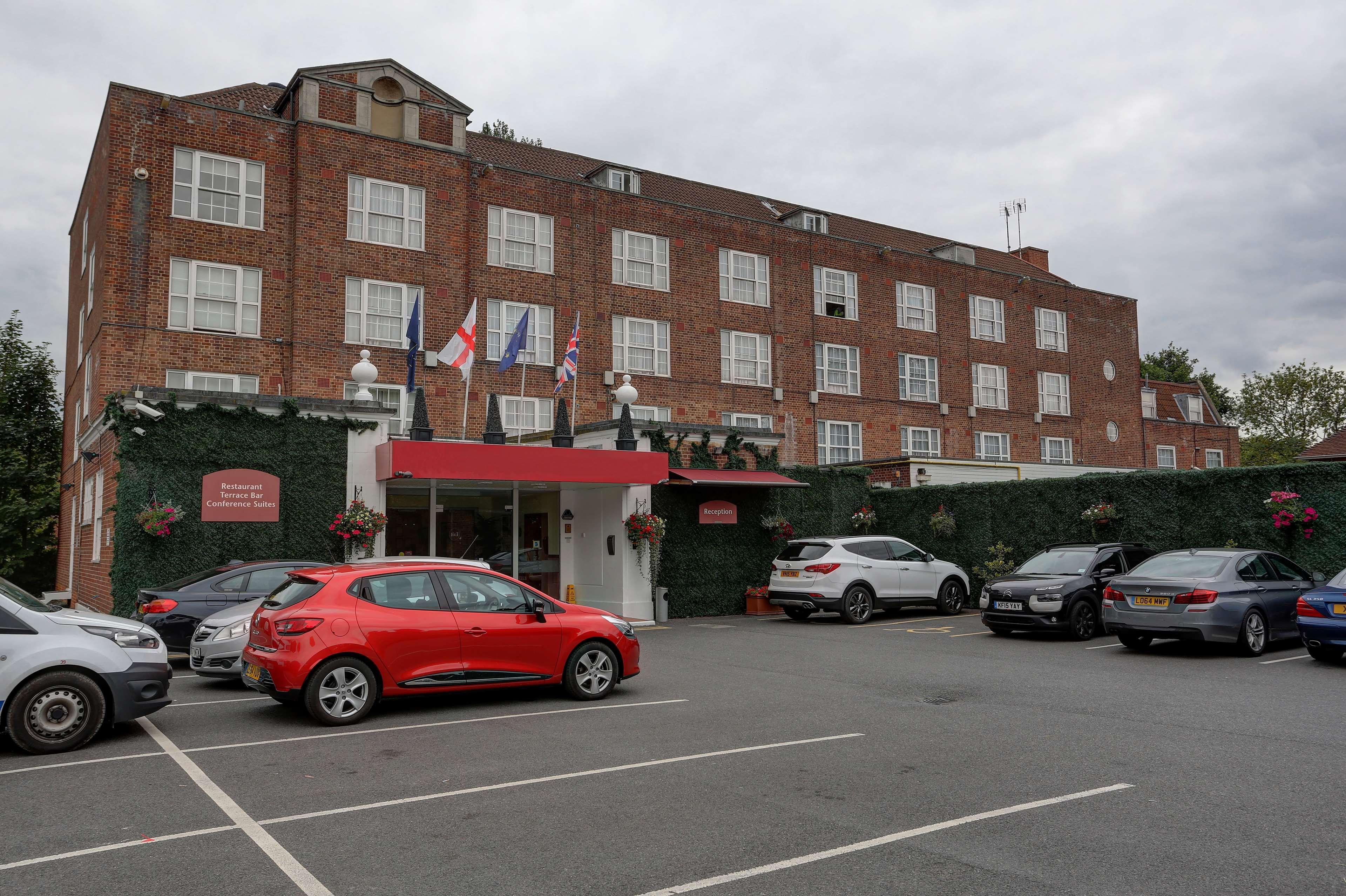 Best Western Homestead Court Hotel Welwyn Garden City Dış mekan fotoğraf