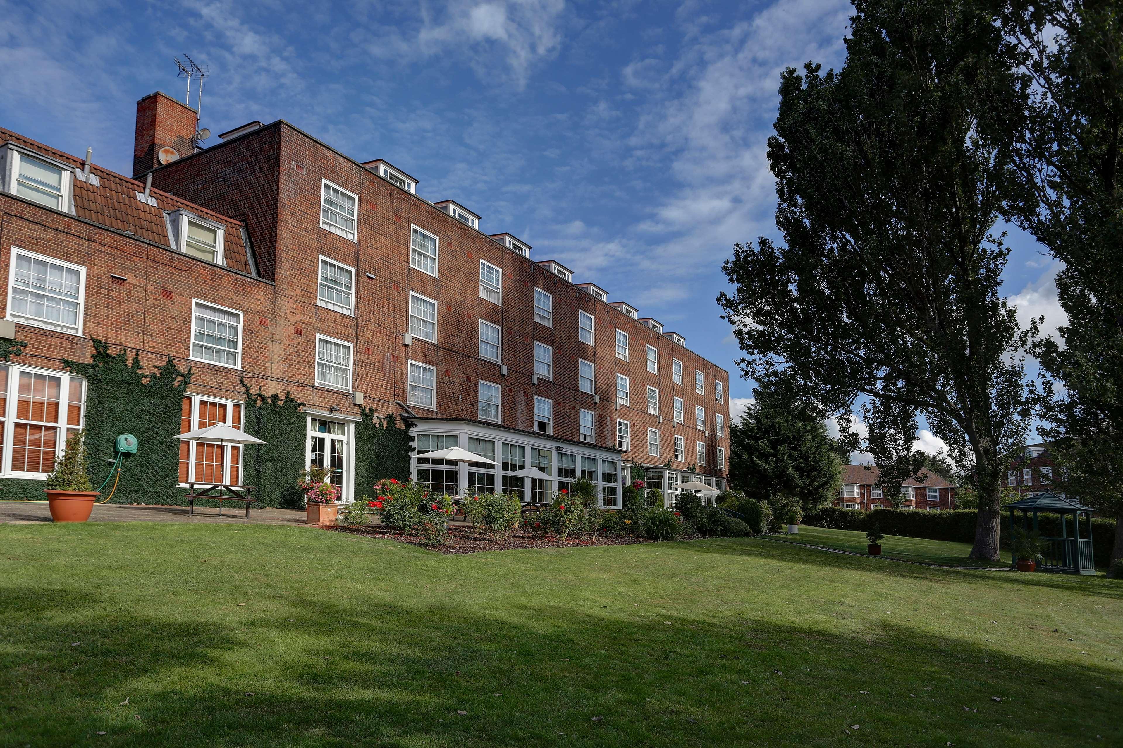 Best Western Homestead Court Hotel Welwyn Garden City Dış mekan fotoğraf