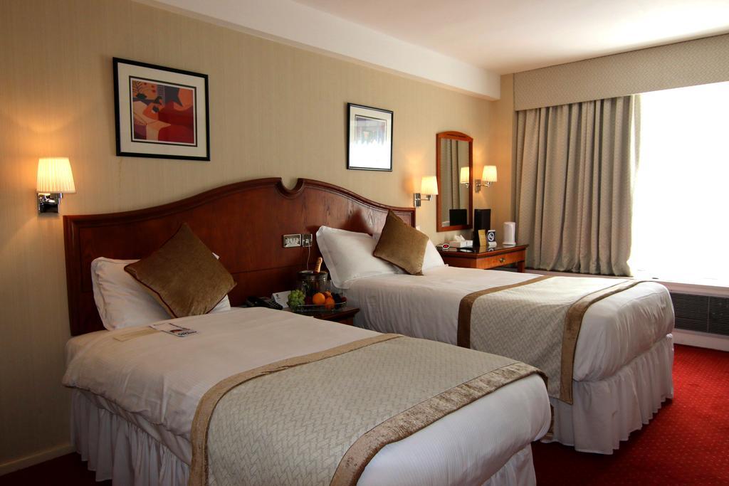 Best Western Homestead Court Hotel Welwyn Garden City Dış mekan fotoğraf