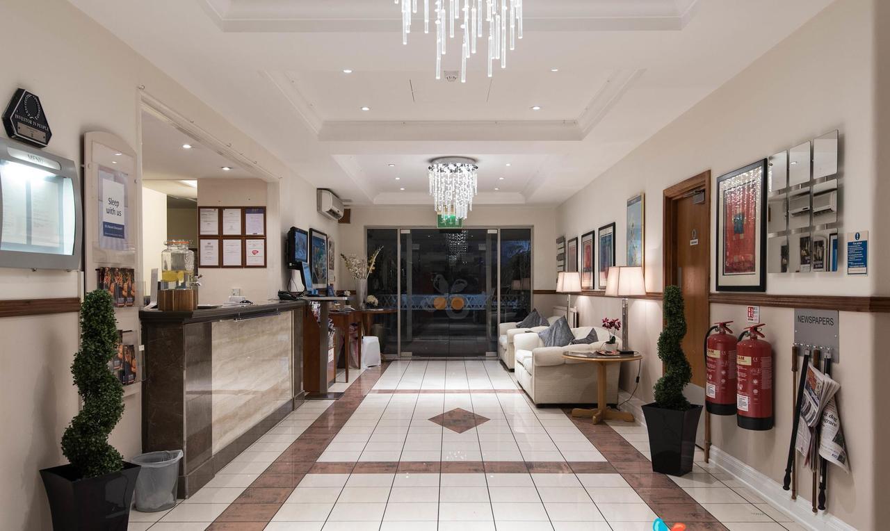 Best Western Homestead Court Hotel Welwyn Garden City Dış mekan fotoğraf